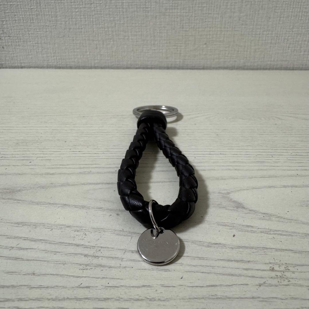【新品同様】BOTTEGA VENETA　ボッテガヴェネタ　キーリング　ブラック