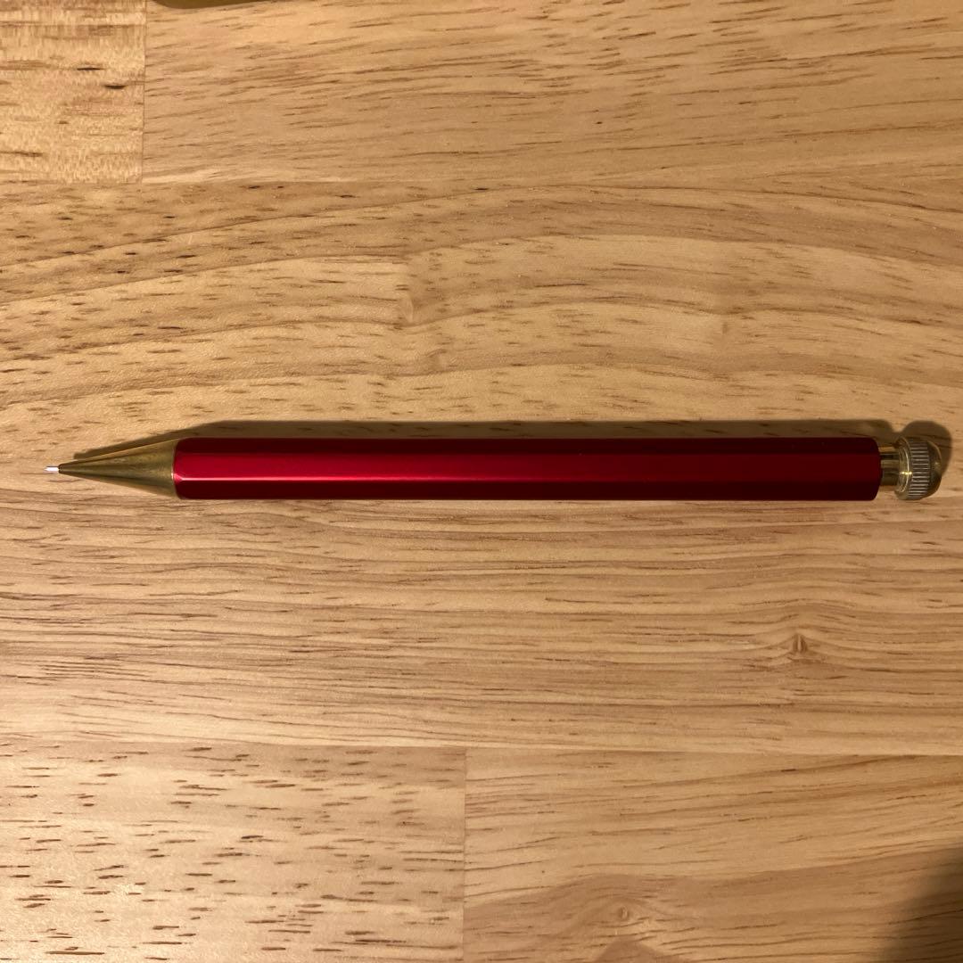 目立った傷や汚れなし　カヴェコスペシャル　レッドエディション　シャーペン　0.5