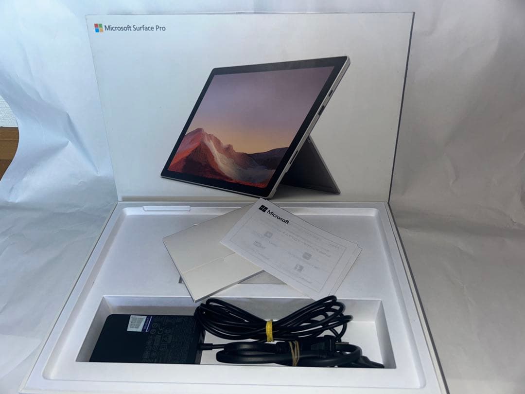 Windowsタブレット本体 Surface Pro7 Core i5 / 8GB / 256GB