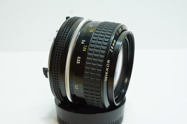 美しいボケ 単焦点 ◆ Nikon Ai NIKKOR 28mm F2.8