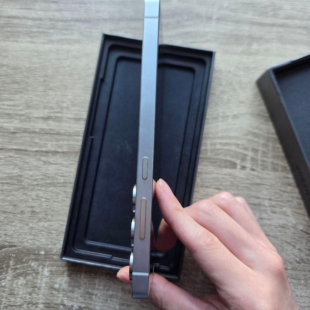 Galaxy S25 ultra 256gb 国内版 新品同様