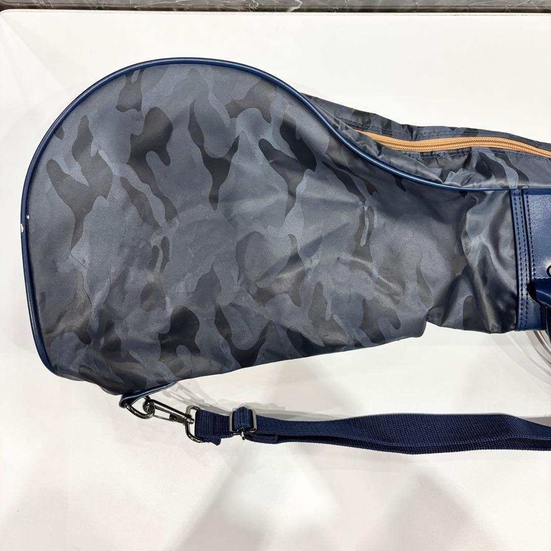 新品バーニーズニューヨーク　さりげない上品なネイビーカモ柄高機能クラブケース限定