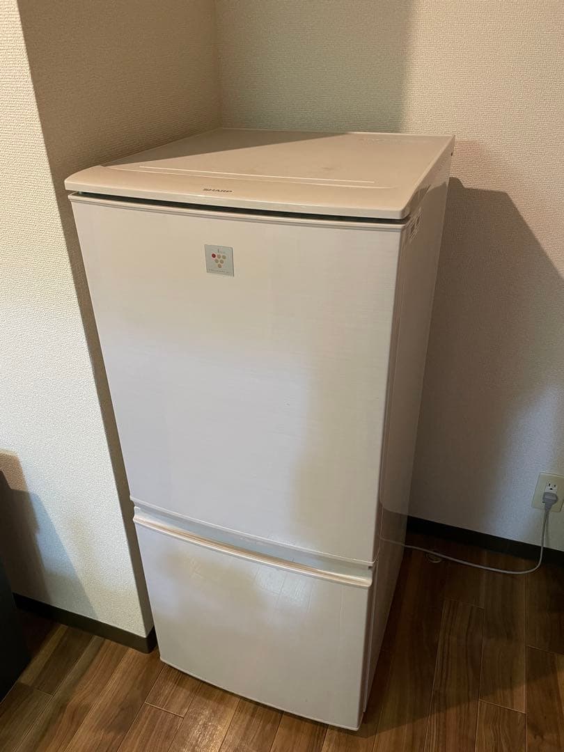 シャープ 冷蔵庫 SJ-PD14A（137L・2ドア・つけかえどっちもドア）