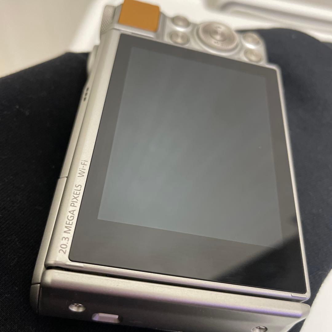 SX740 HS カメラ　コンデジ