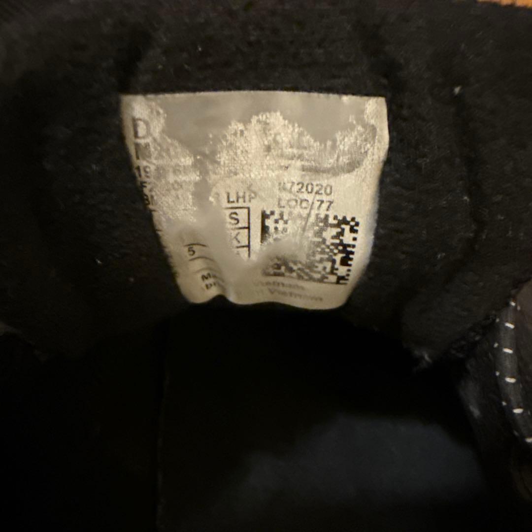 JJJJound × New Balance M2002RXZ