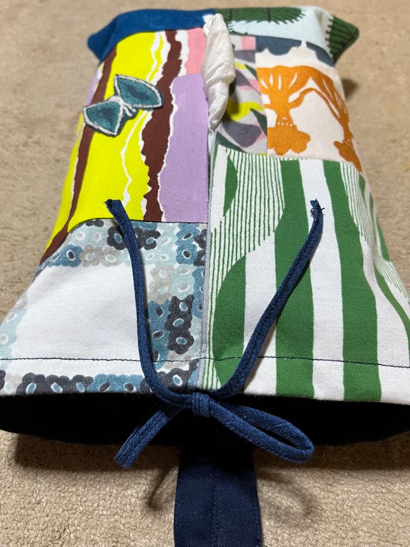 ティッシュカバー　ミナペルホネンかけらの生地使用　ハンドメイド　ティシュケース