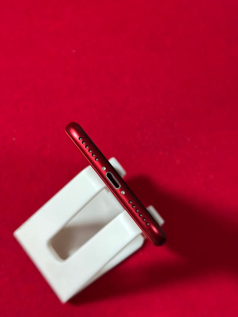 【8010】iPhone SE3第3世代レッド 128GB simフリー