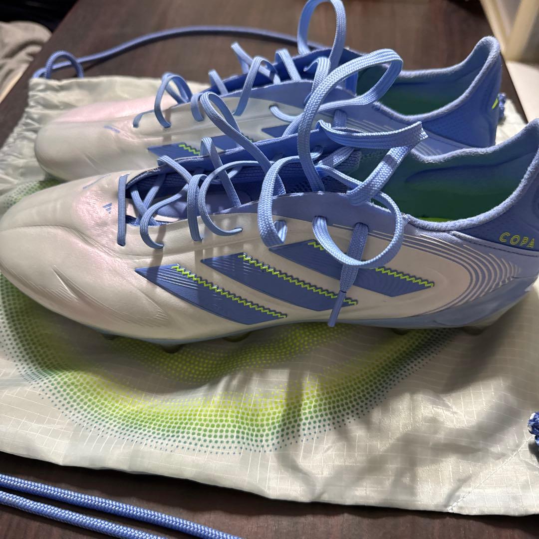adidas Copa サッカーシューズ ホワイト/ブルー