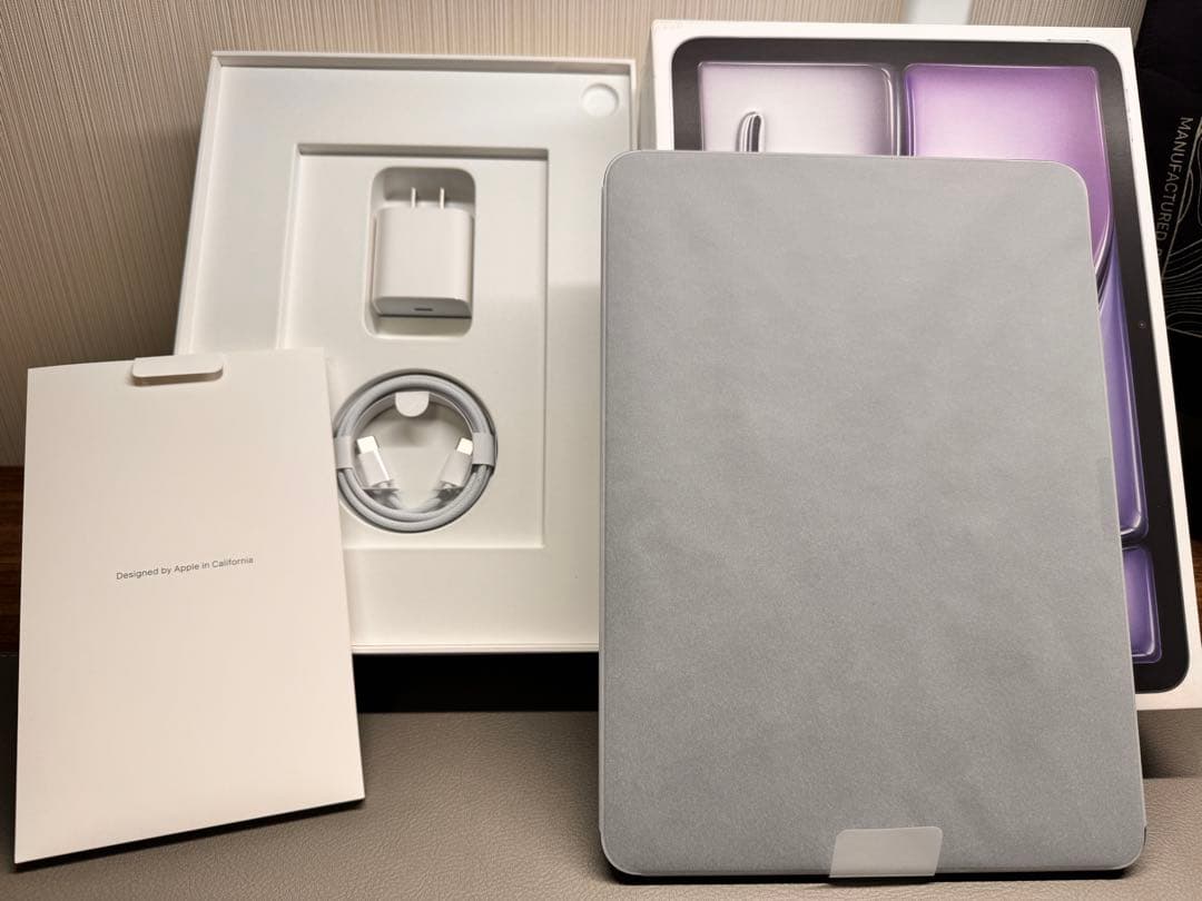 極上品iPad Air M3 256GB 11インチ Wifi