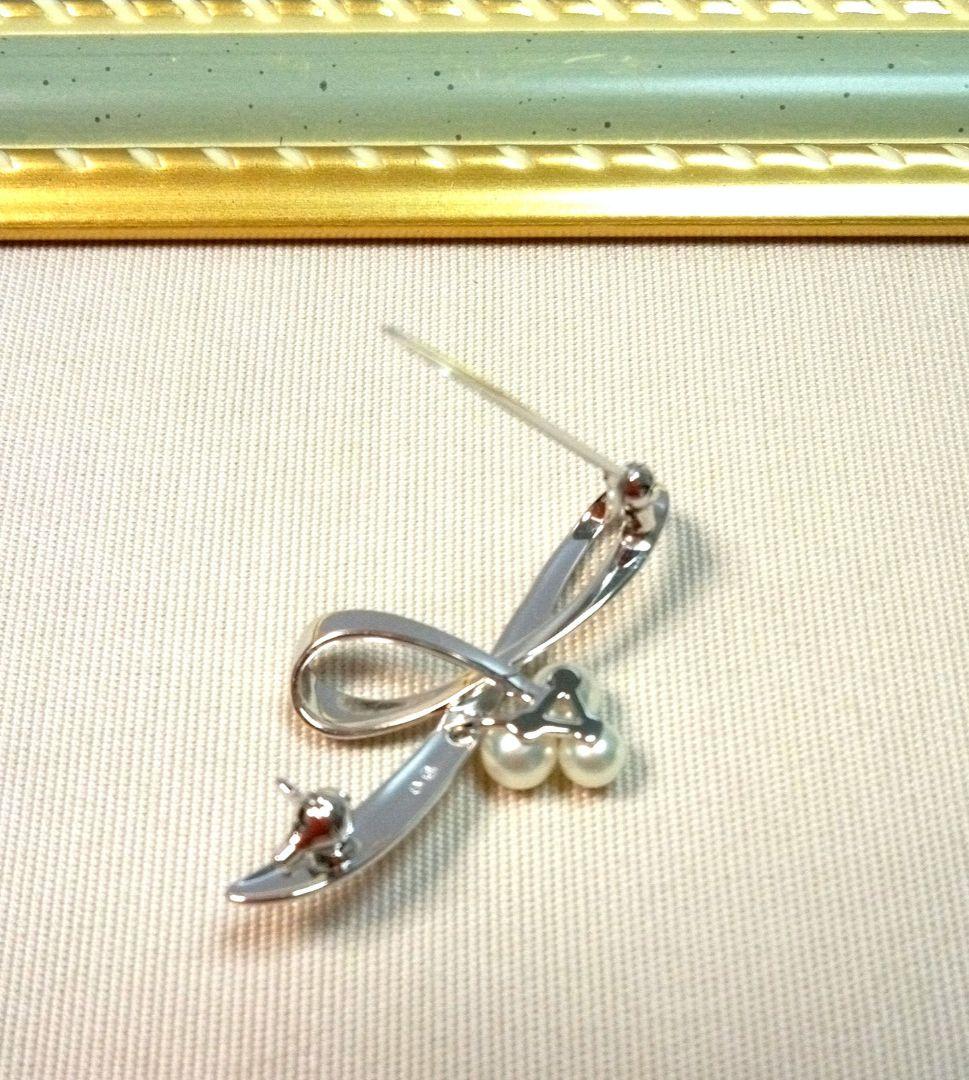 MIKIMOTO リボンモチーフ シルバー ブローチ