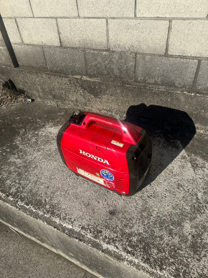 （動作確認済み）中古ホンダインバーター発電機 EU18i エンジンOK！