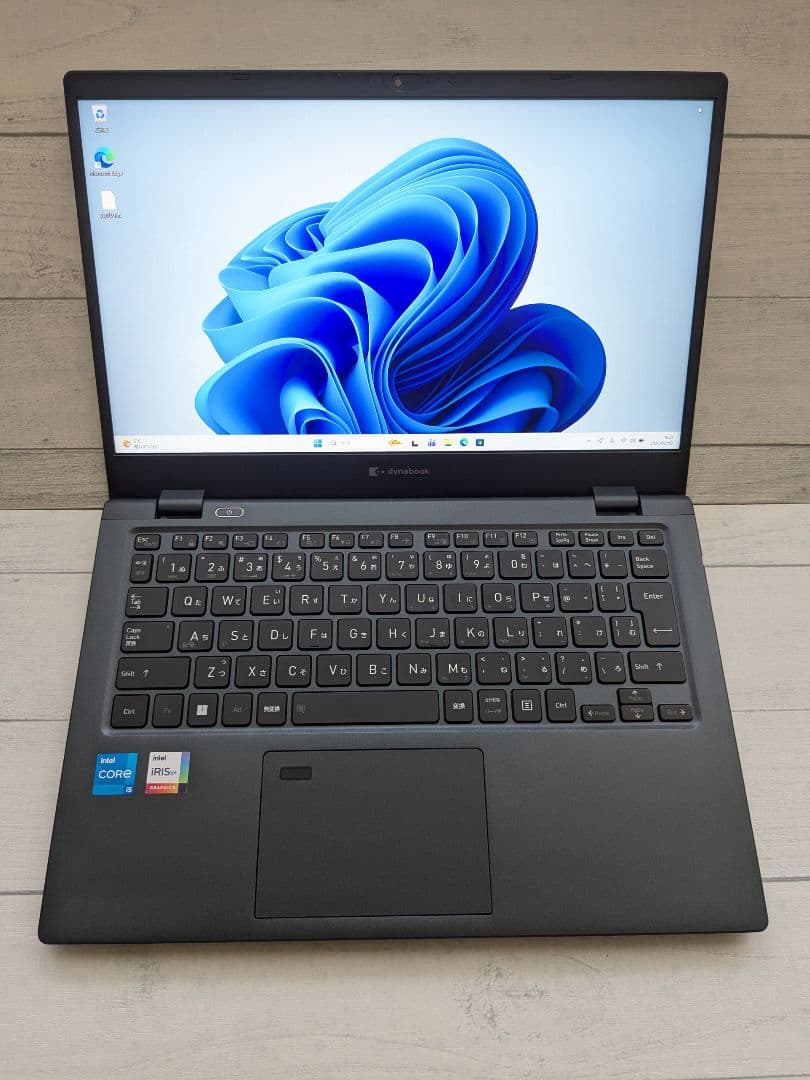 ⑤ Dynabook G83/KW 16GB 512GB MS Office