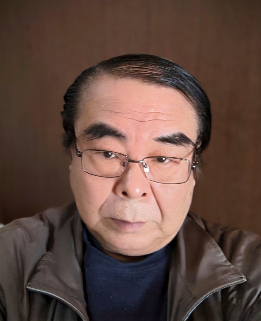 平和観音さま　　4月から値上げです。作品番号 C−4　　彫刻家　岩村一博