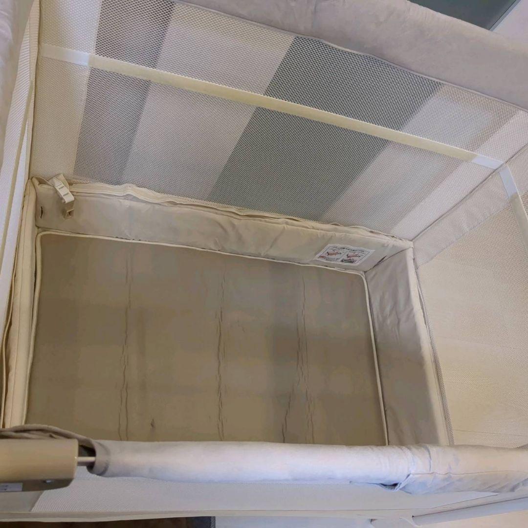 【未使用級】アップリカココネルエアープラスAB　ホワイトベージュ 最上級モデル