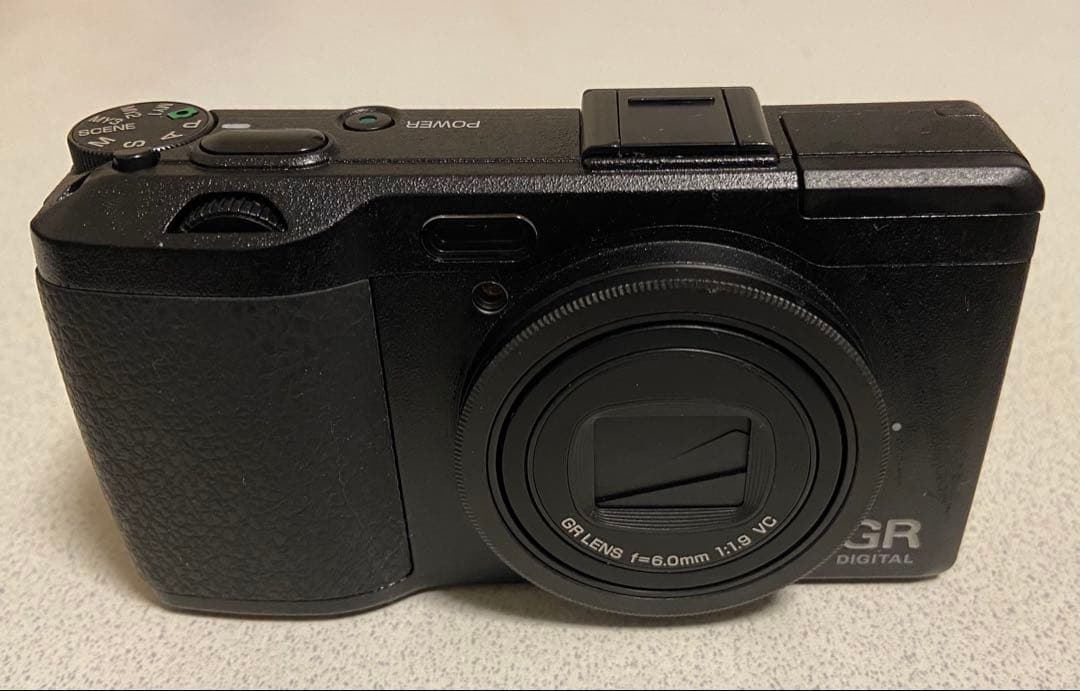 デジタルカメラ RICOH GR DIGITAL IV