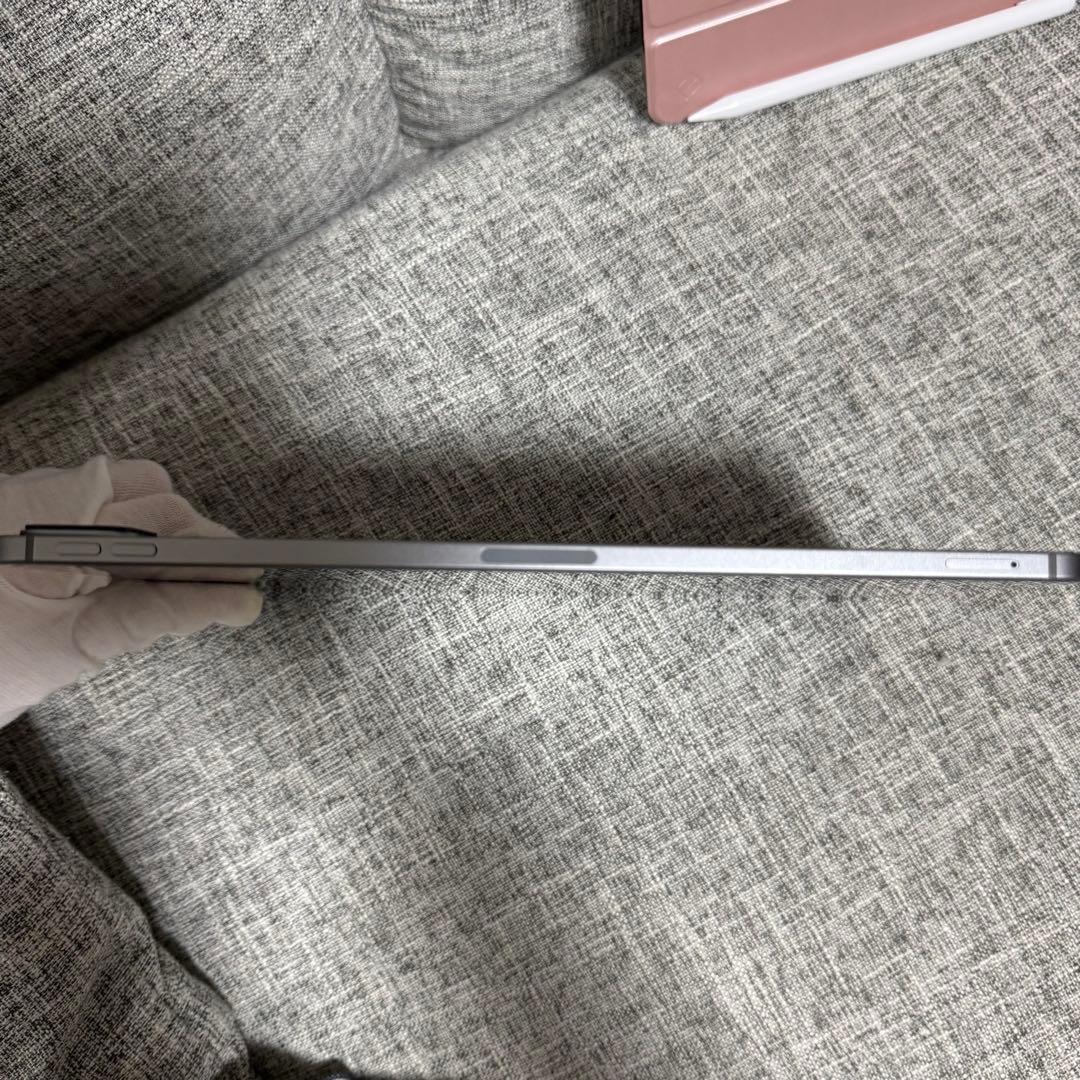 iPadPro11インチ第4世代512GB WiFi + Cellularモデル