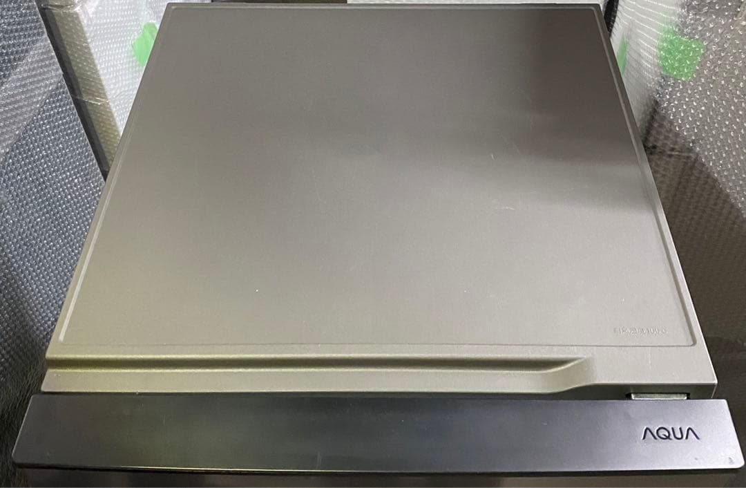 AQUA ノンフロン冷凍冷蔵庫　AQR-J14N （S）　2022年製　135L