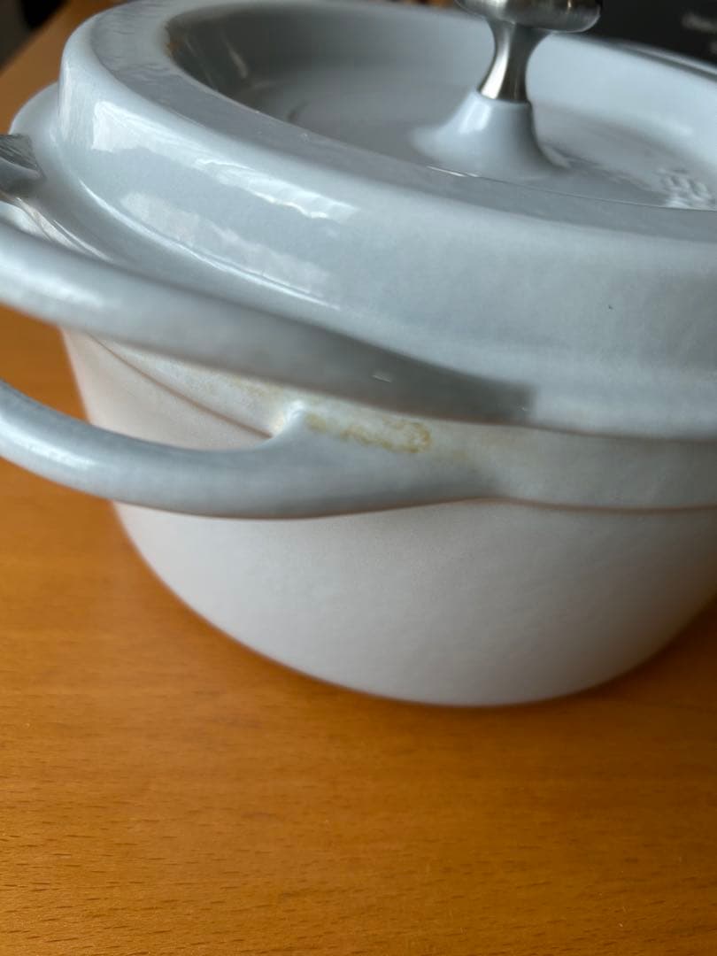 バーミキュラ　オーブンポットラウンド18cm ストーン