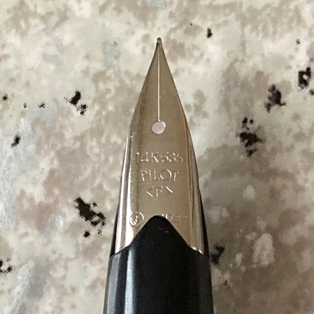 #105 オーバーホール済み 万年筆 パイロット半格子 蝕刻 Elite 14k