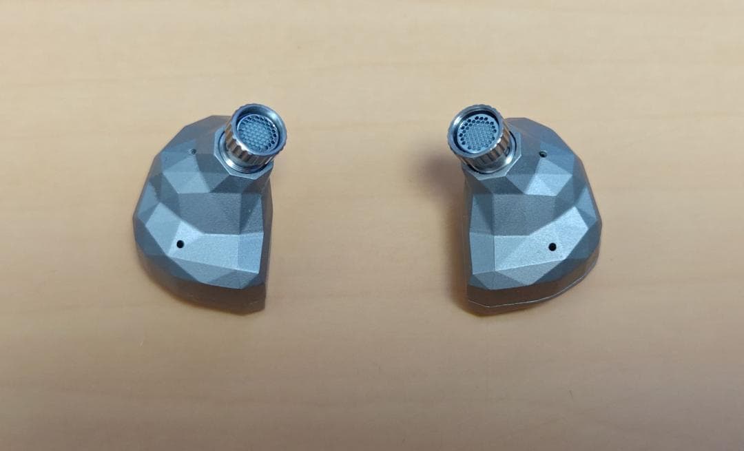 水月雨 (MOONDROP) Kadenz 有線イヤホン