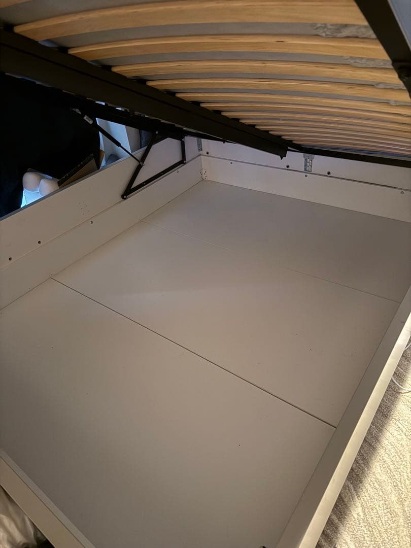 BoConcept Houston 収納付きベッドフレーム クイーンサイズ