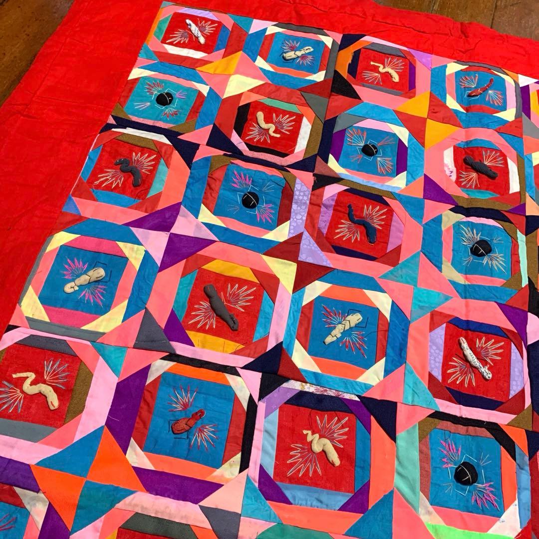 貴重！vintage♡パッチワークキルト大判　チャイナ刺繍　ラグ　ブランケット