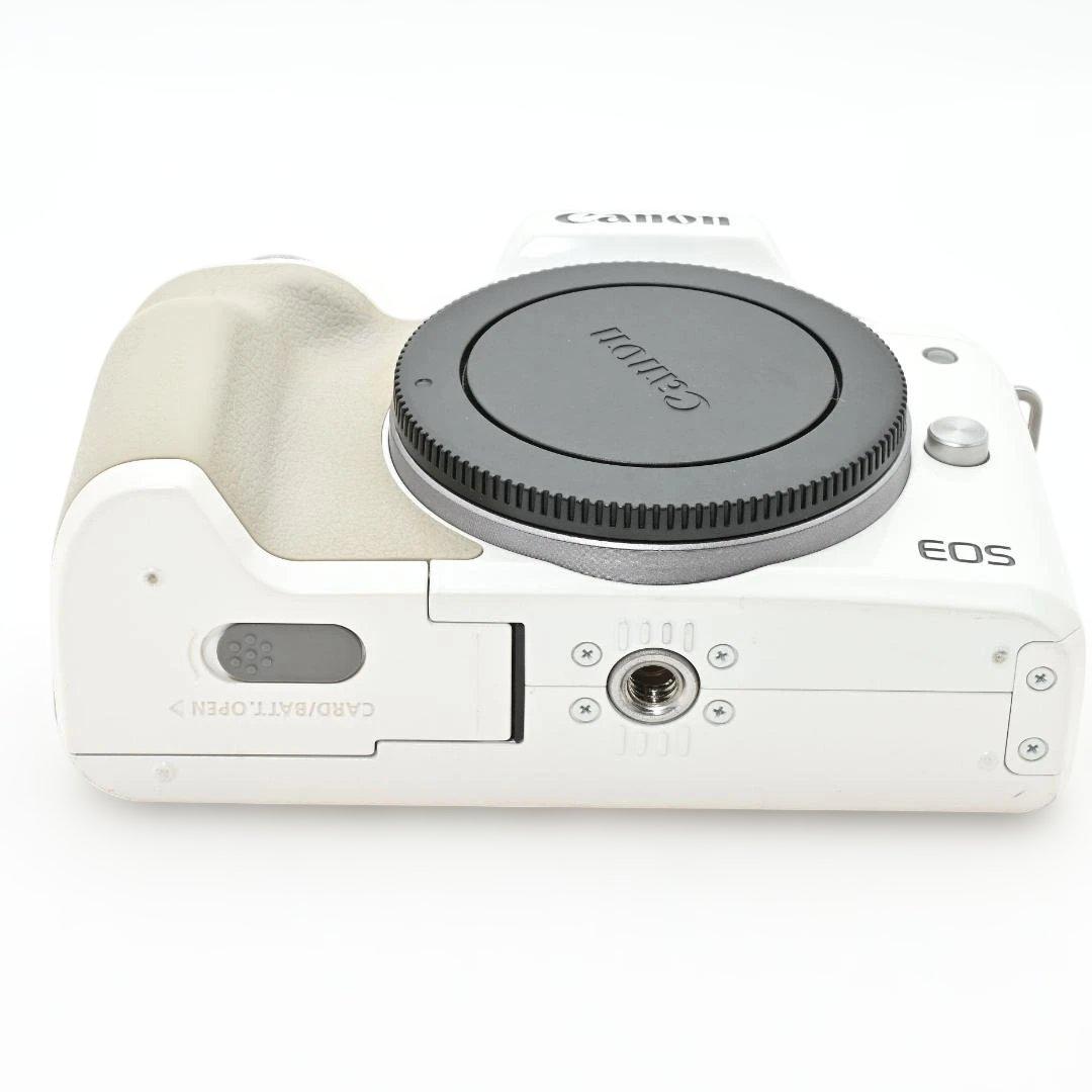 【美品】 Canon ミラーレス一眼カメラ EOS Kiss M ボディ