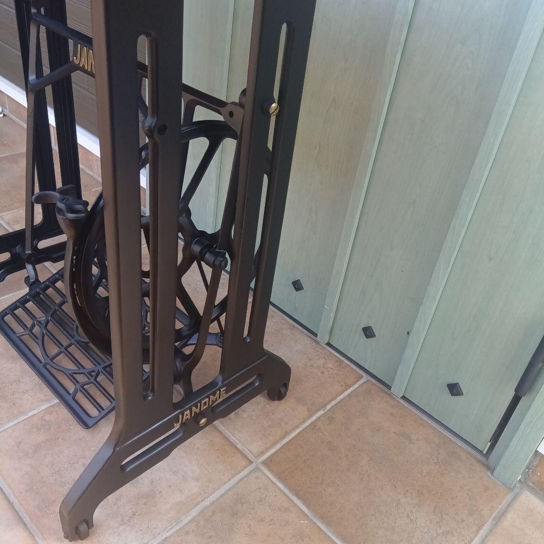 足踏みミシンテーブル　ジャノメ　JANOME