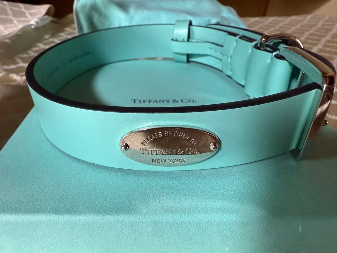 Tiffany & Co. ティファニーブルー レザー首輪