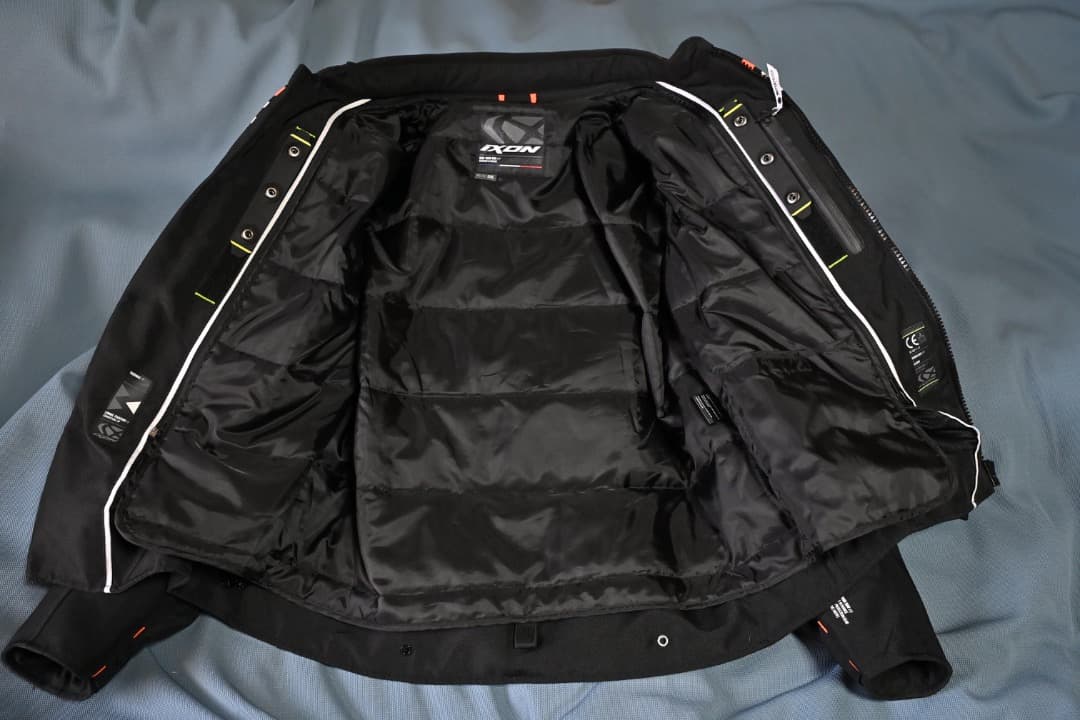 ＩＸＯＮ　イクソン　ＳＰＲＩＮＴＥＲ　Ａ　アジア２ＸＬサイズ