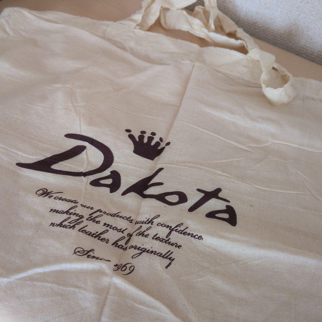 Dakota　バック　タグ付き新品　保管用袋付(定価25000円)