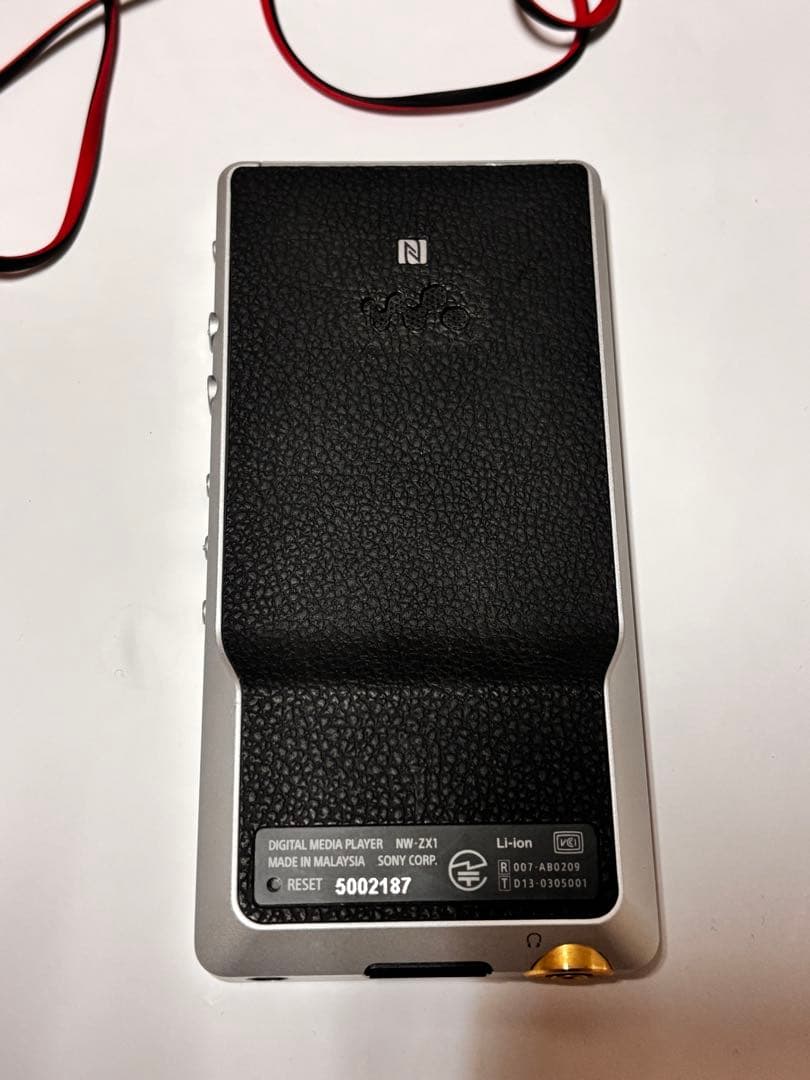 SONY NW-ZX1 デジタルオーディオプレーヤー& SONY XBA-H3