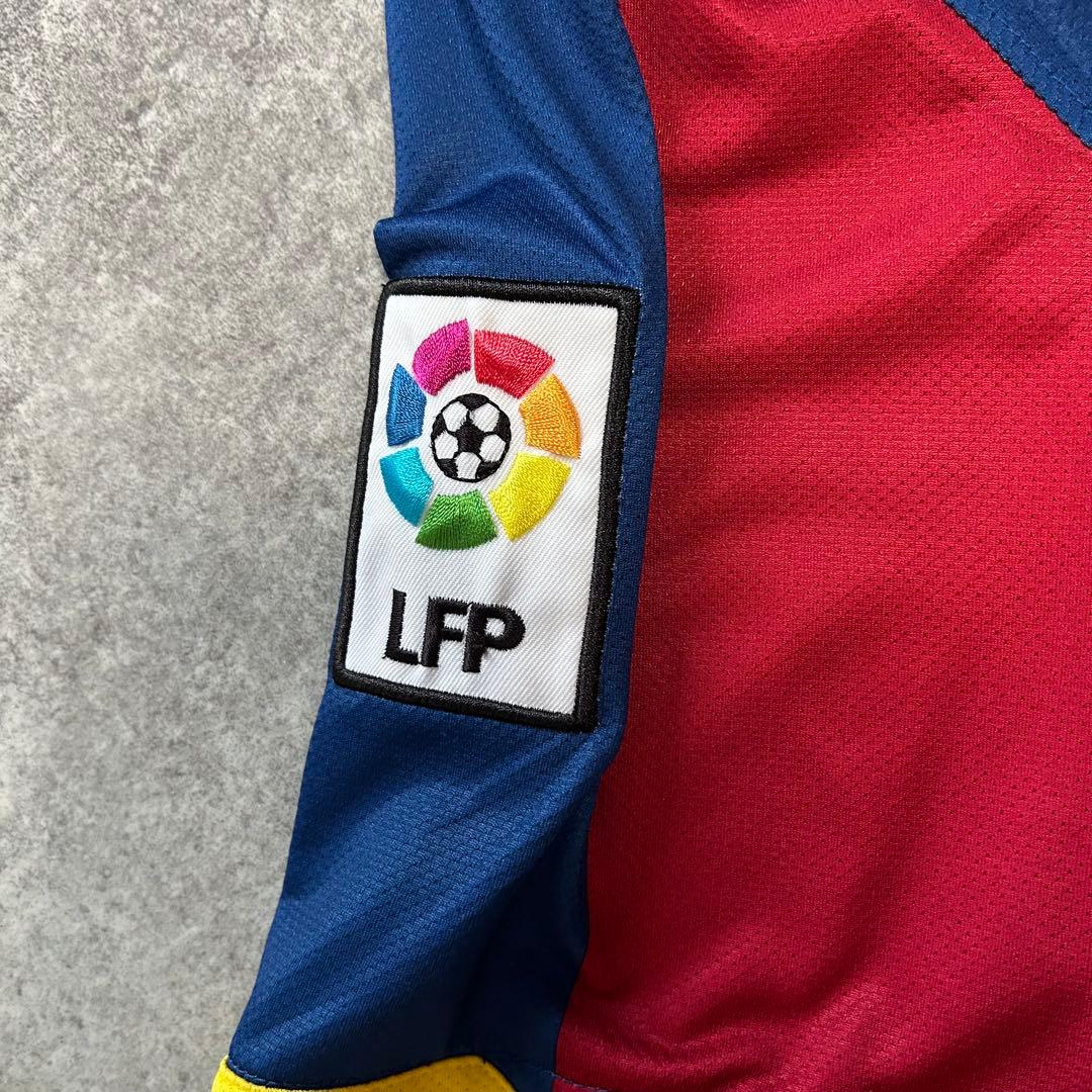 美品　FCバルセロナ　10-11ユニフォーム　メッシ　L