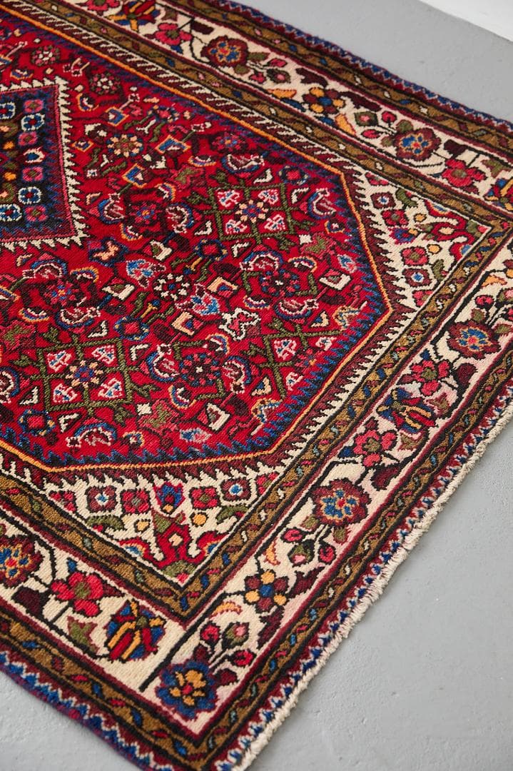 ヴィンテージラグ　ペルシャ絨毯　トライバルラグ（157×105cm）赤　青　黃