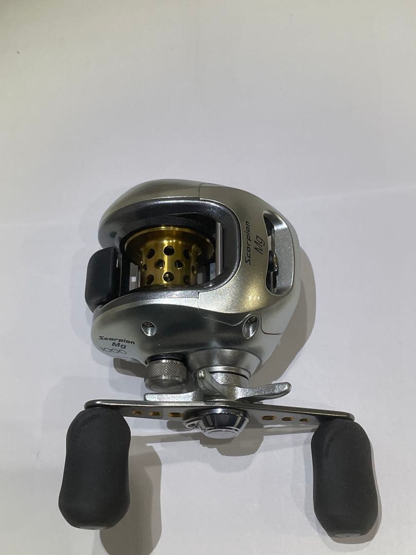 シマノ　SHIMANO Scorpion Mg1000 ベイトリール