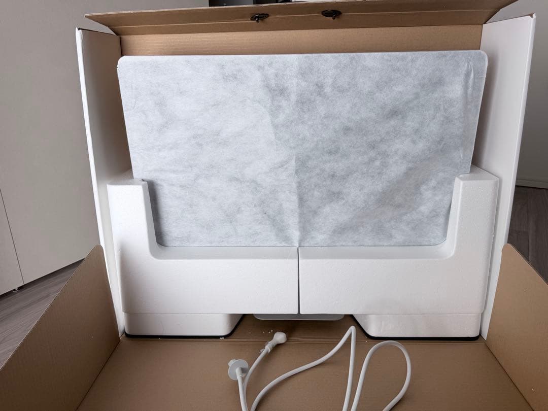 iMac (Retina 5K, 27-inch, 2019)初期化済み