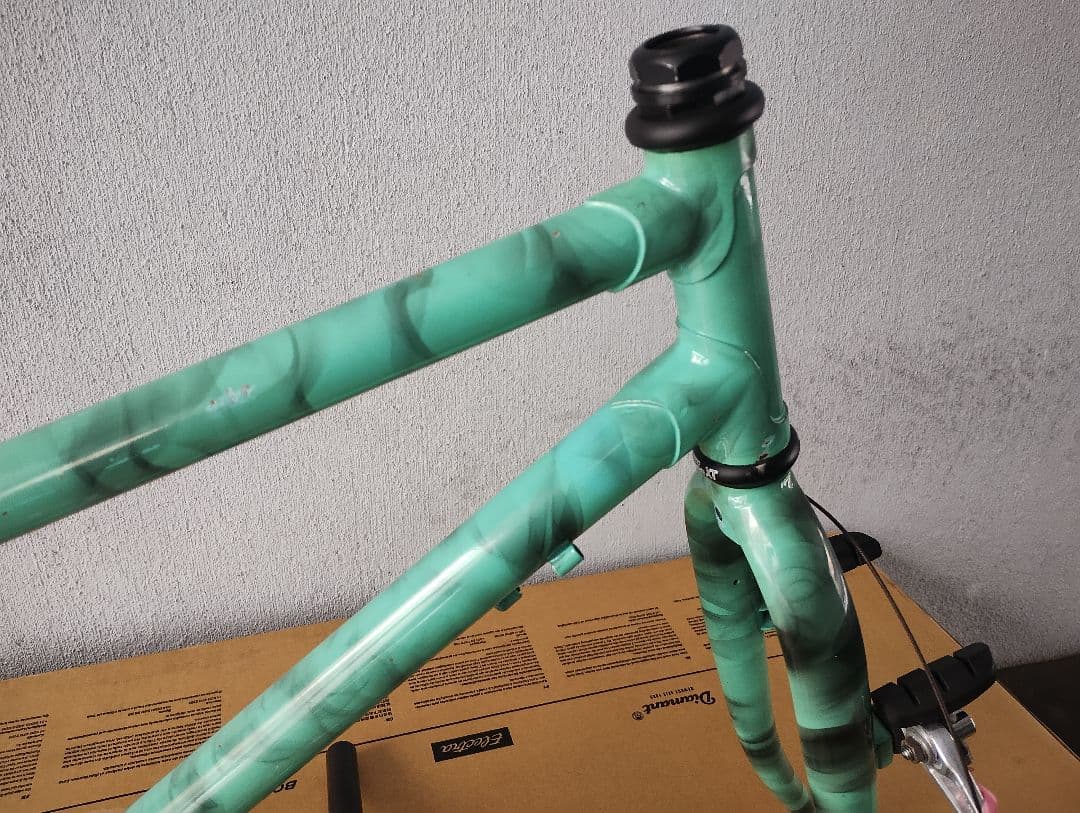 オールド希少mtbスタッガードクロモリフレーム26インチ