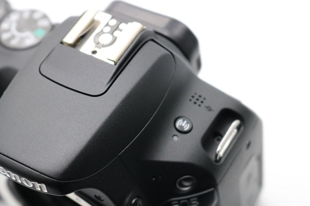 超美品 【Canon EOS Kiss X9 ダブルレンズ】 Wi-Fi搭載