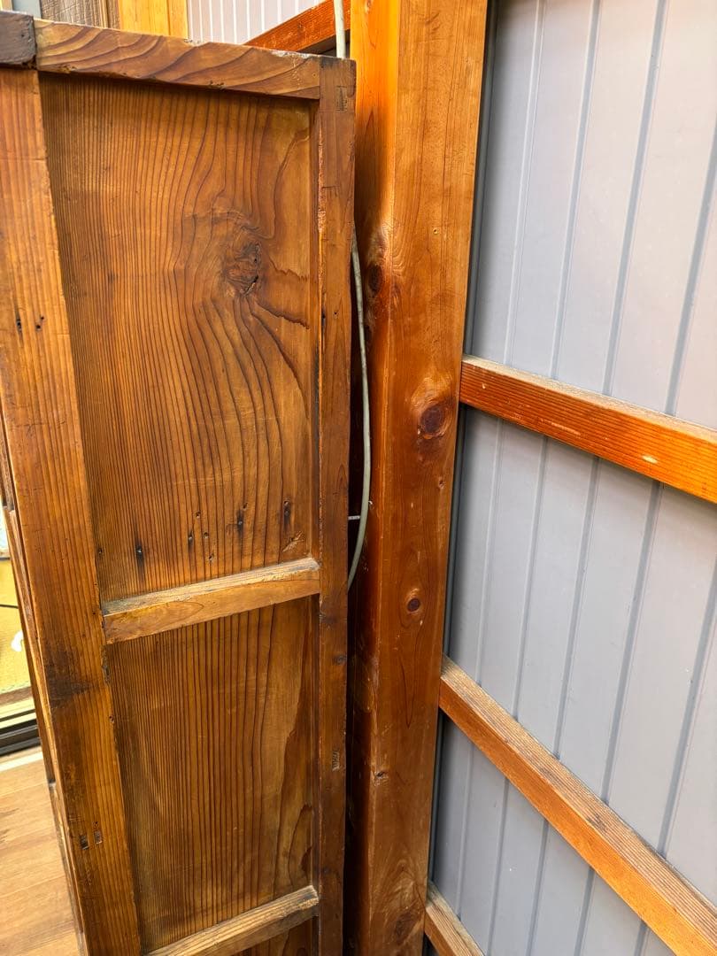 日本の古家具 ゆらガラス 戸棚 飾り棚 コレクションケース 本棚 古道具