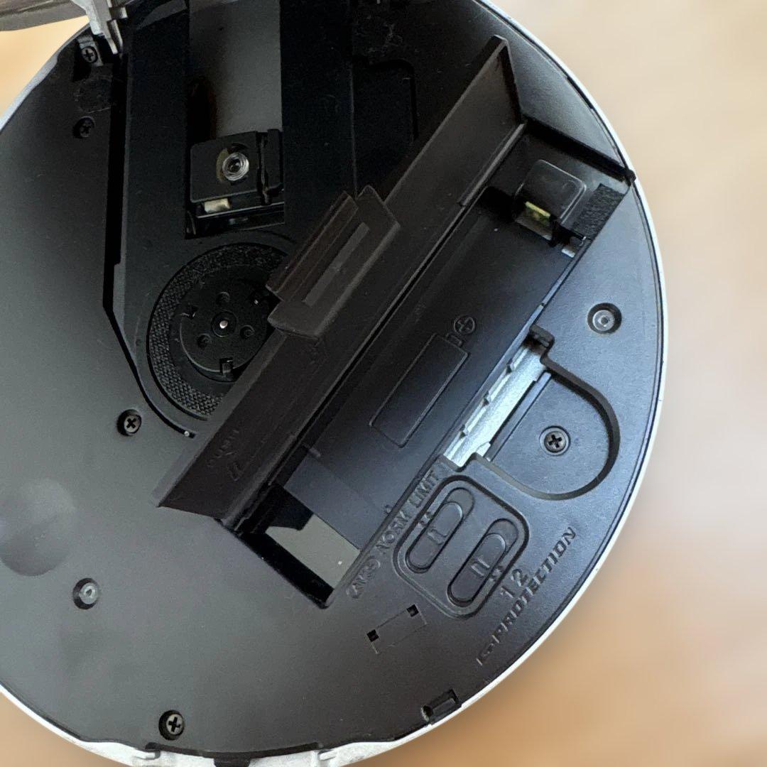 D-EJ2000 SONY CDウォークマン