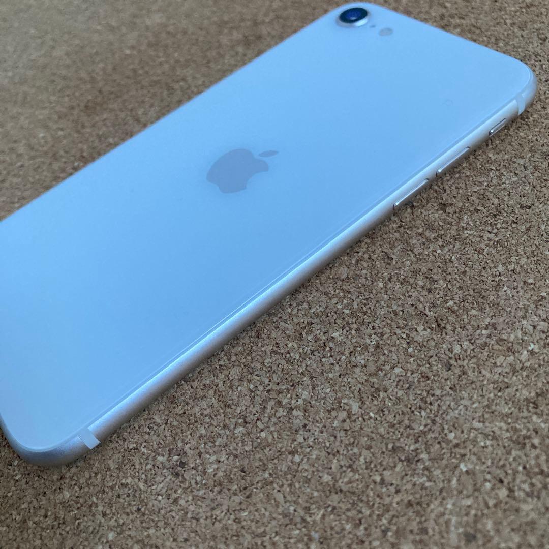 805【早い者勝ち】電池ほぼ新品☆iPhoneSE3 64GB SIMフリー☆