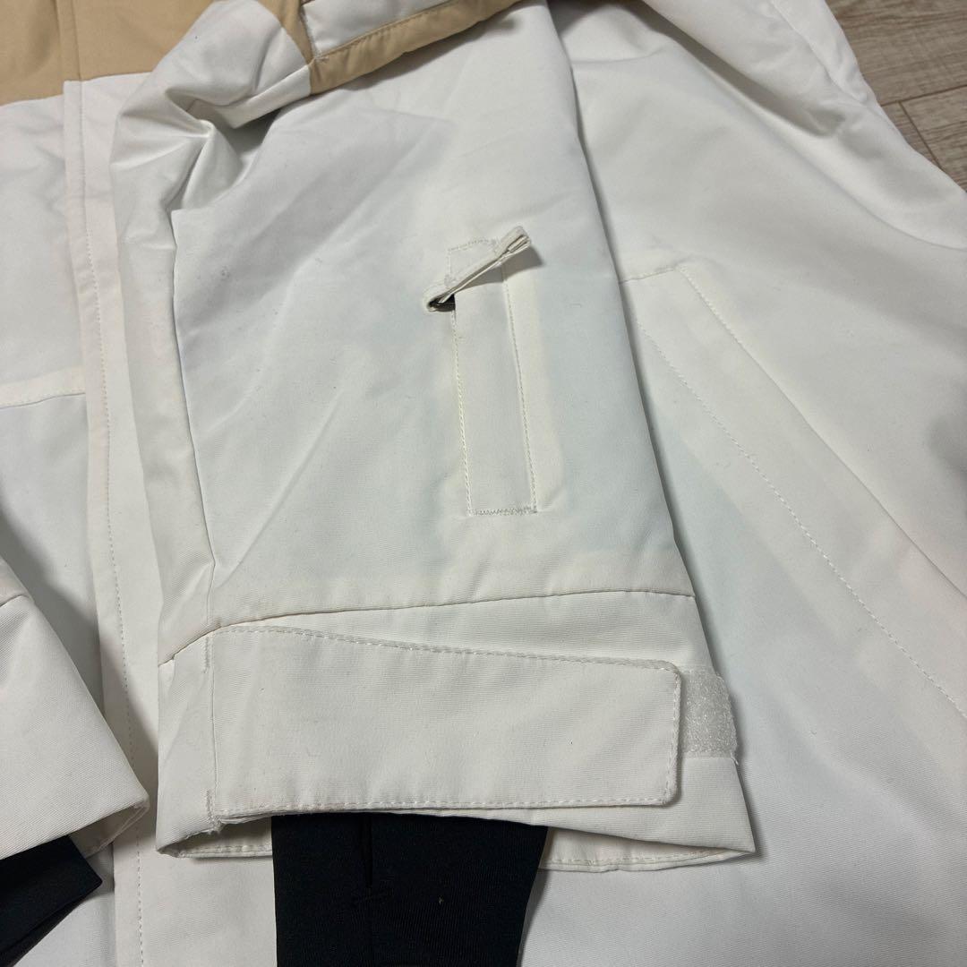 未使用 SESSIONS セッションズ スノーボードウェア ジャケット L