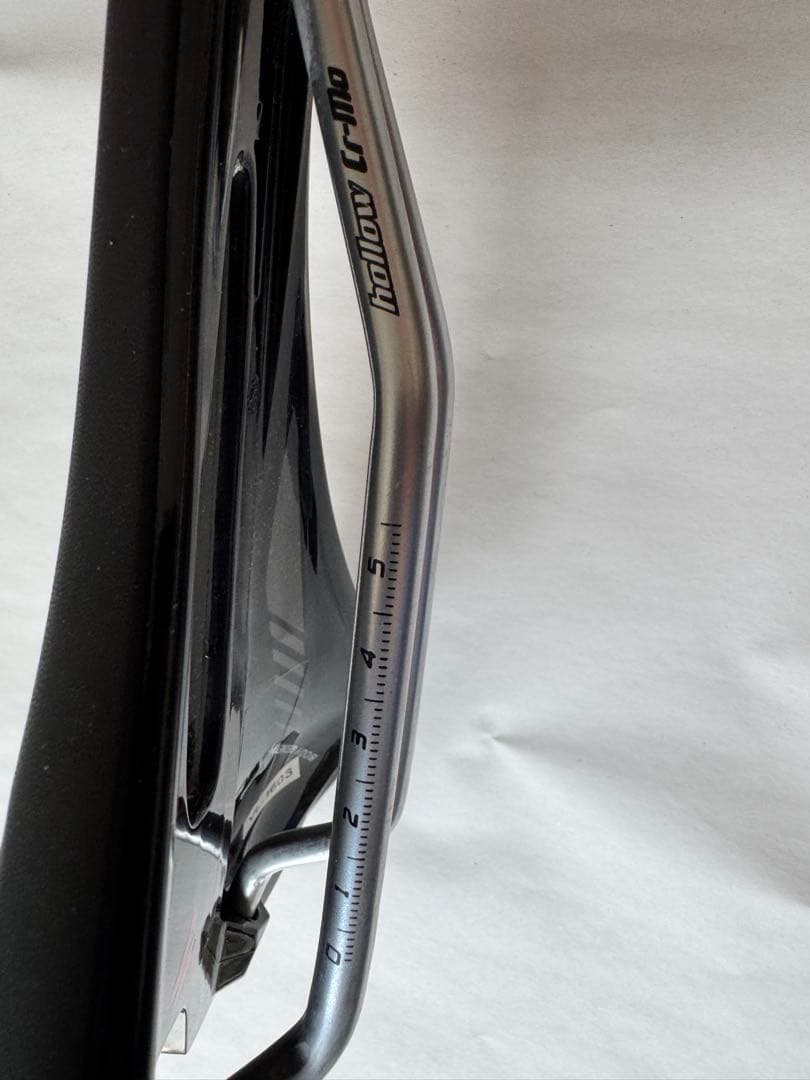 Specialized Toupe gel サドル 143mm