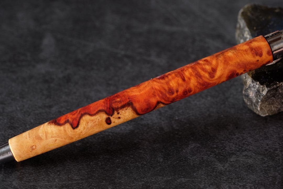 PG5木軸カスタム0178　高村杢工房 製図用シャープペンシル　極上の花梨瘤紅白