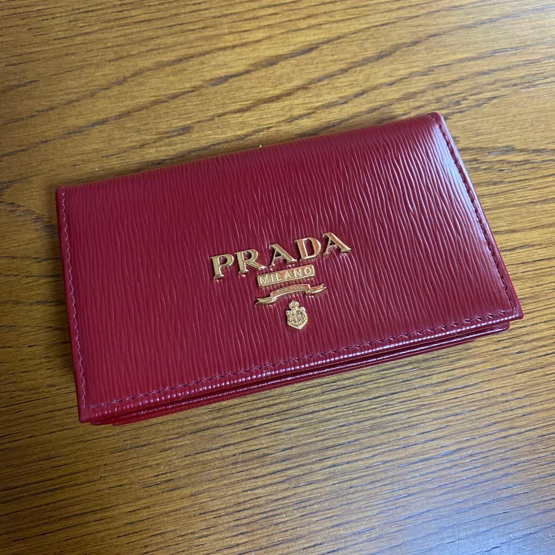 PRADA 名刺入れ レッド