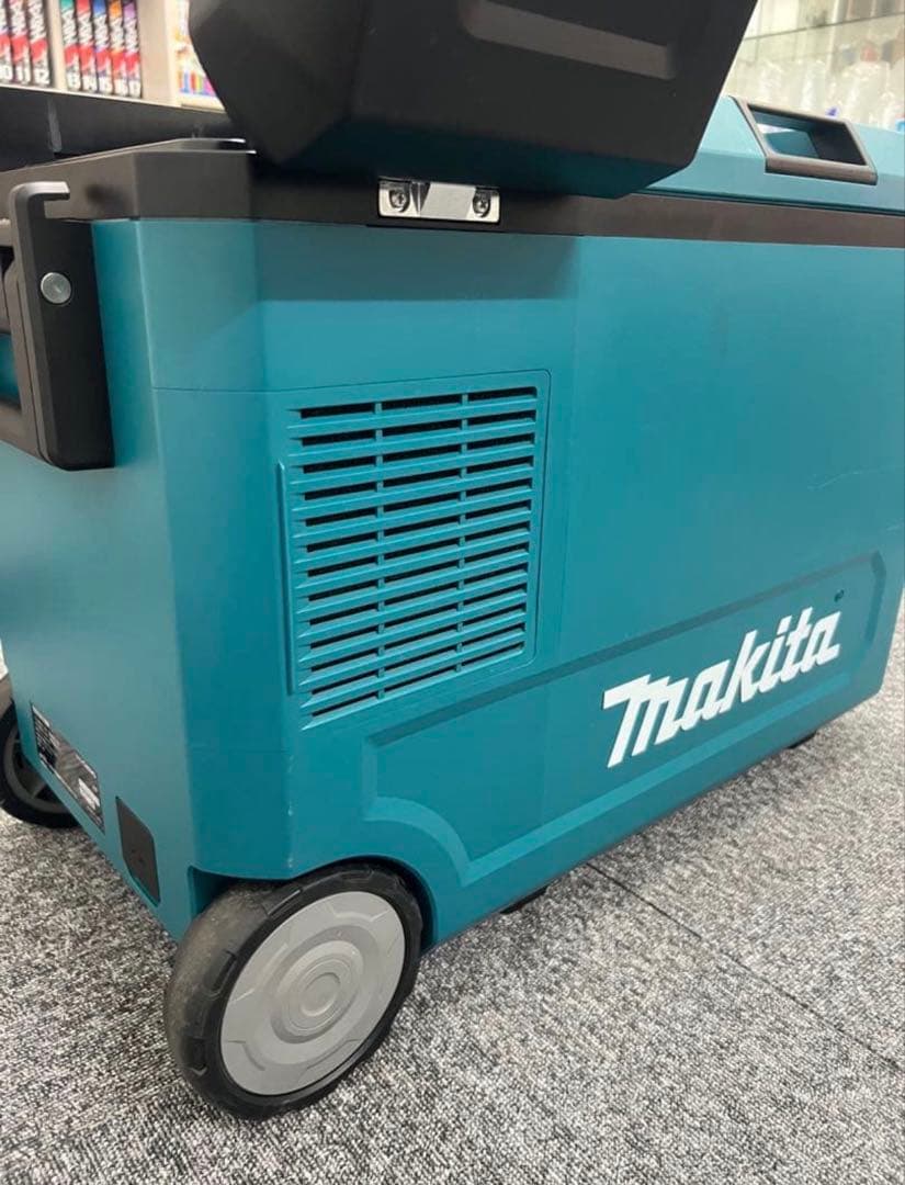 早い者勝ち⭐︎マキタ CW004G 29ℓ冷蔵庫