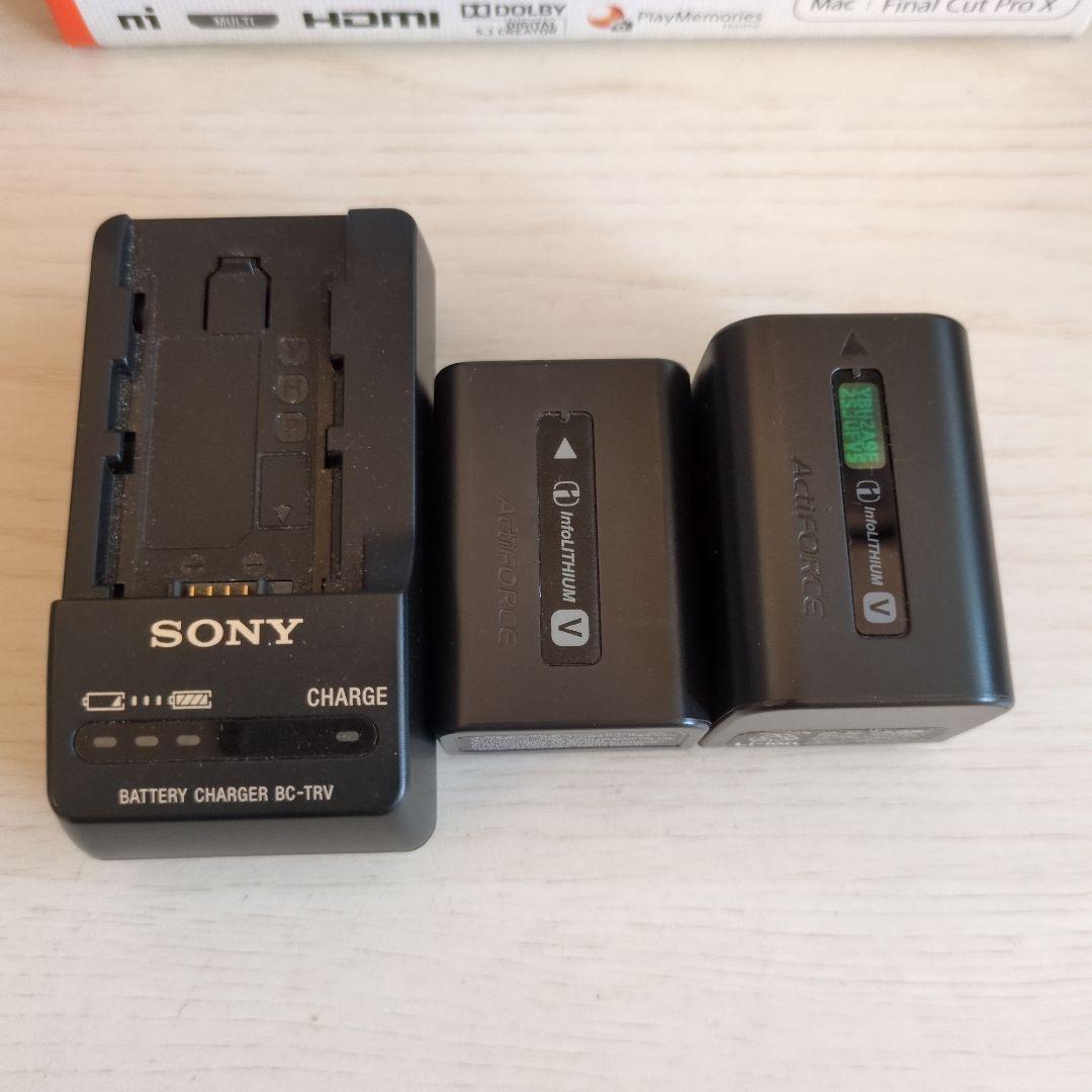 【美品】SONY HDR-CX680 ハンディカム ビデオカメラ ホワイト