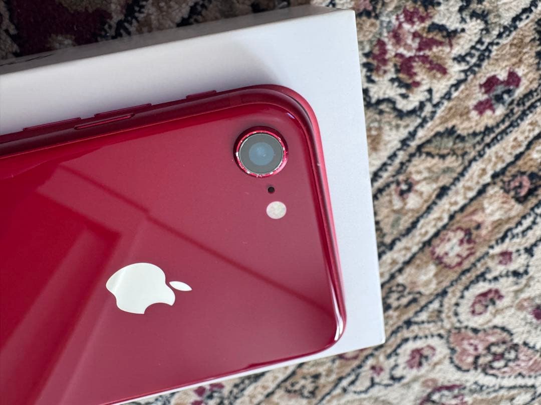 【美品】★　iPhone8　256 GB レッド 最大76%　★MRT02J/A