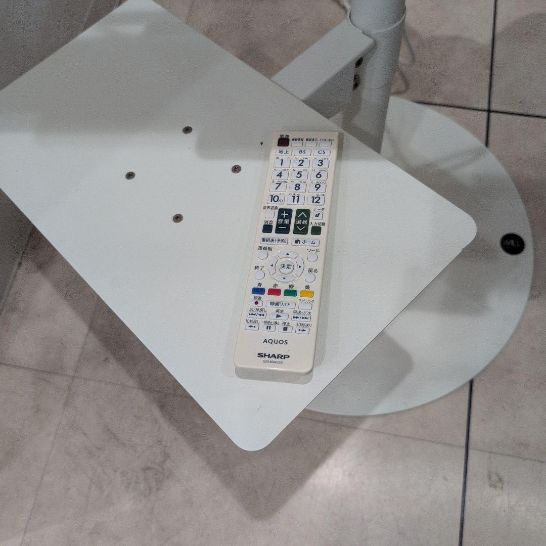 希少ホワイトwallスタンドと2022年型アクオス32型テレビのSET引取値引