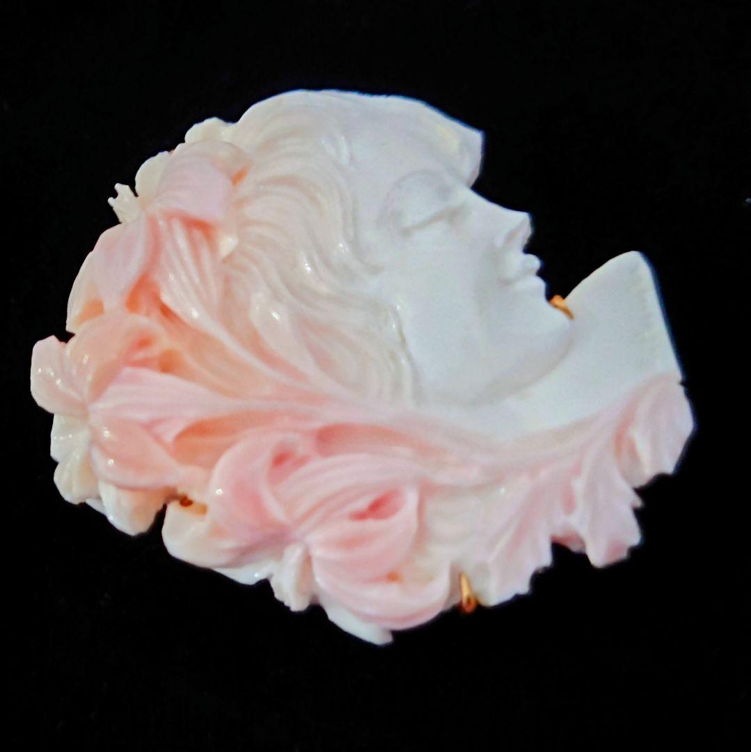 作家物 R. ペルニーチェ氏作　コンクシェルカメオ　ブローチペンダント